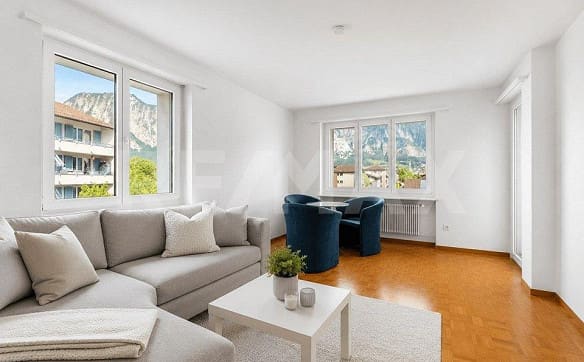 Immobilie in Landquart - Wohnkomfort mit Aussicht - 4 ½ Zimmer-Dachwohnung in gepflegtem Dre... - Bild 0