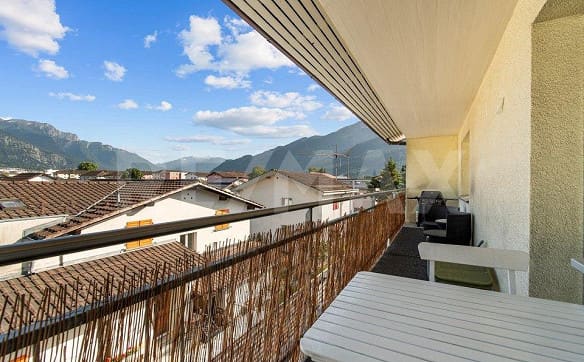 Immobilie in Landquart - Wohnkomfort mit Aussicht - 4 ½ Zimmer-Dachwohnung in gepflegtem Dre... - Bild 11