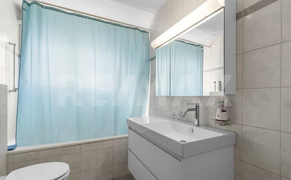 Immobilie in Landquart - Wohnkomfort mit Aussicht - 4 ½ Zimmer-Dachwohnung in gepflegtem Dre... - Bild 7