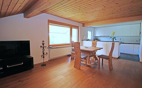 Immobilie in Zuoz - Sehr gepflegte 3.5-Zimmer-Dachwohnung mit Balkon - Bild 4
