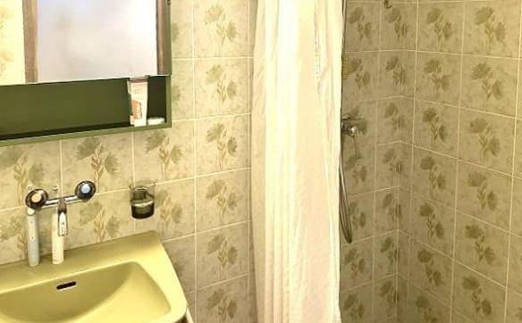 Immobilie in Brontallo - 4-Zimmer Rustico mit Garten an sehr ruhiger, sonniger Aussichtslage... - Bild 16
