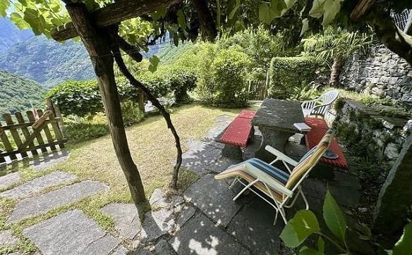 Immobilie in Brontallo - 4-Zimmer Rustico mit Garten an sehr ruhiger, sonniger Aussichtslage... - Bild 18
