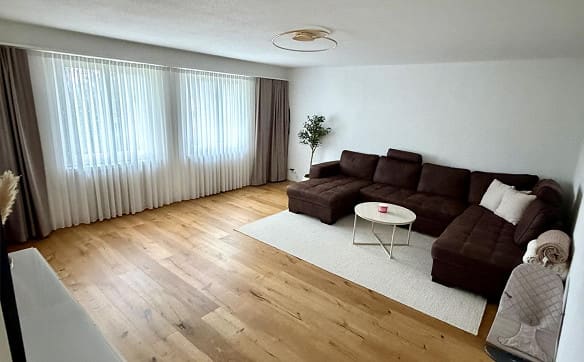 Immobilie in Zizers - Stilvoll sanierte 3.5-Zimmer mit Whirlpoolbadewanne,  - Bild 1