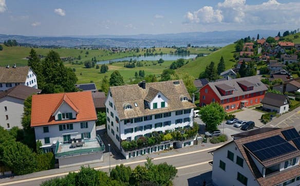 Immobilie in Hütten - 3.5-Zimmer-Wohnung: Leben mit Charakter und Charme in historischem ... - Bild 0