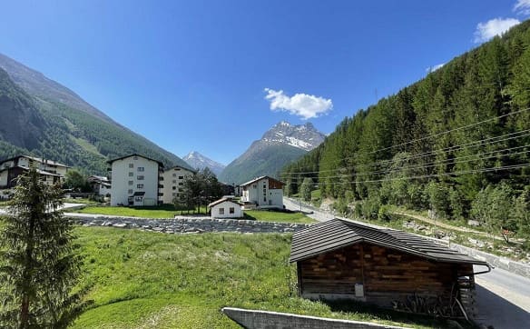 Immobilie in Saas-grund - Moderne 4.5 Zimmerwohnung mit unverbautem Blick. 3. Stock Süd-Ost m... - Bild 11