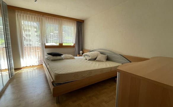 Immobilie in Saas-grund - Moderne 4.5 Zimmerwohnung mit unverbautem Blick. 3. Stock Süd-Ost m... - Bild 3