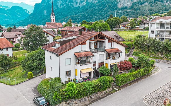 Immobilie in Igis - helle Wohnung mit Bergpanorama an attraktiver Lage - Bild 1