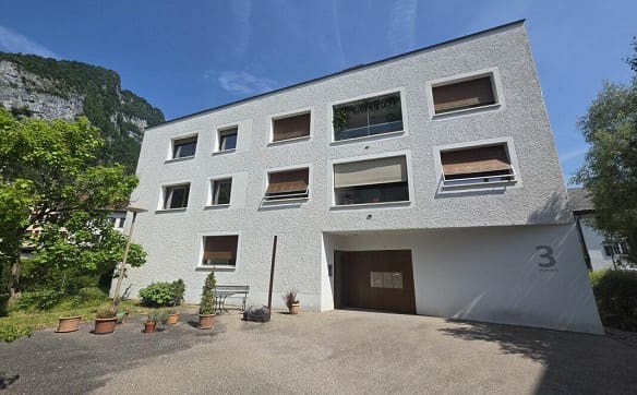 Immobilie in Näfels - 3 1/2 Zimmer-Wohnung im Zentrum von Näfels - Bild 0