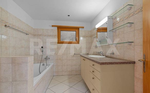 Immobilie in Mastrils - 5½ Zimmer-Wohnung mit bezaubernder Aussicht - Bild 12