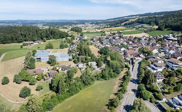 Immobilie in Künten - Attraktives 4,5-Zimmer-Einfamilienhaus an familienfreundlicher Wohnlag - Bild 1