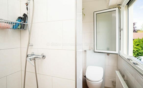 Immobilie in Dorf - 3.5-Zimmerwohnung im Hochparterre mit Balkon und vielseitigen Neben... - Bild 11