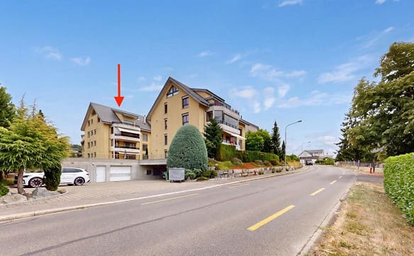 Immobilie in Meisterschwanden - Wohnen auf zwei Ebenen - Stilvolle 4.5 Zimmer-Maisonettewohnung - Bild 0