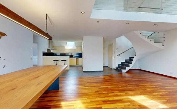 Immobilie in Meisterschwanden - Wohnen auf zwei Ebenen - Stilvolle 4.5 Zimmer-Maisonettewohnung - Bild 2