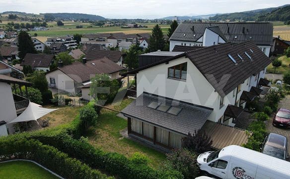 Immobilie in Othmarsingen - Familienfreundliches Haus an guter Lage - Bild 1