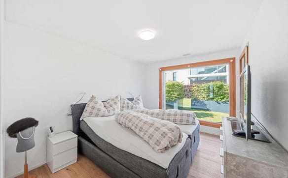 Immobilie in Schüpfheim - 2.5 ZIMMER GARTENWOHNUNG AUF 85 M² - TOPMODERNE ARCHITEKTUR - Bild 3