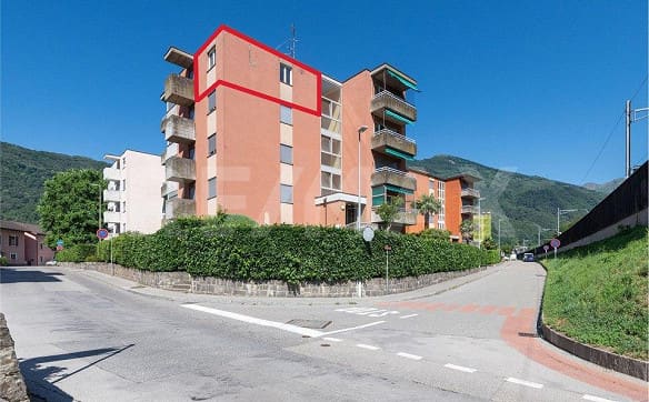 Immobilie in Lamone - Monolocale all'ultimo piano con posto auto - Bild 0