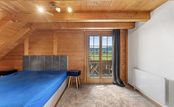 Immobilie in Seedorf Be - Viel Platz, viel Holz, viel Aussicht – 4.5 Zimmer im Berner Seeland - Bild 10