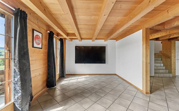 Immobilie in Seedorf Be - Viel Platz, viel Holz, viel Aussicht – 4.5 Zimmer im Berner Seeland - Bild 7