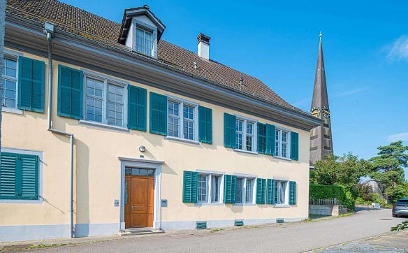 Immobilie in Trüllikon - Wohnen mit Geschichte - 4.5-Zimmer-Wohnung in Trüllikon - Bild 0