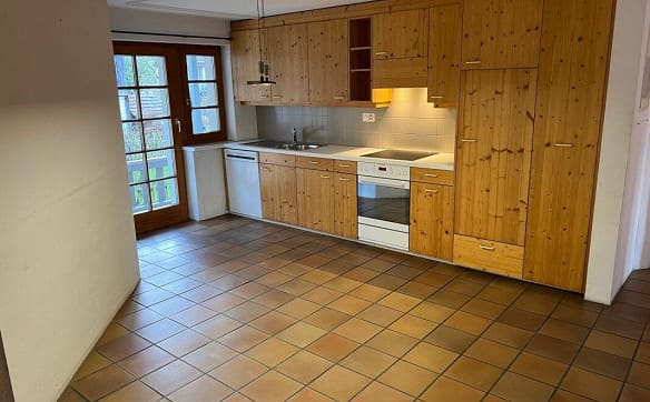 Immobilie in Hallau - Gemütliche 4.5-Zimmer-Wohnung mit Balkon in Hallau - Bild 3