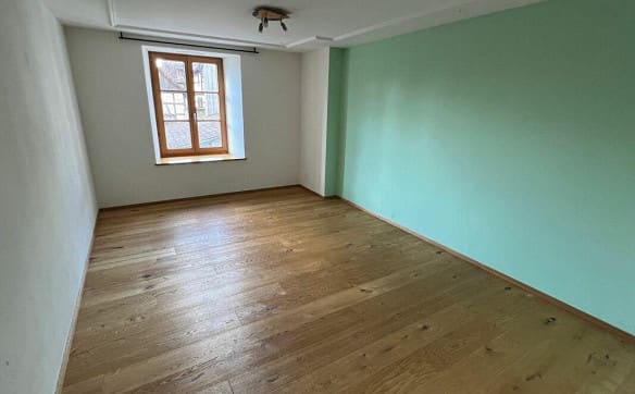 Immobilie in Hallau - Gemütliche 4.5-Zimmer-Wohnung mit Balkon in Hallau - Bild 5