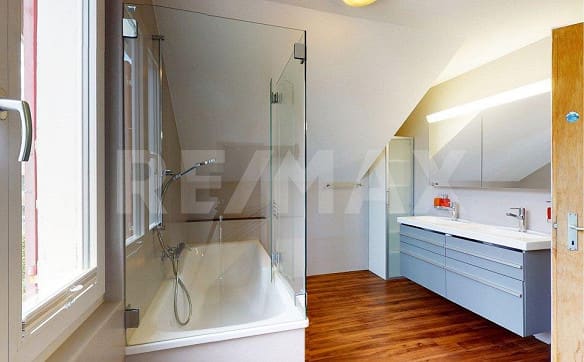 Immobilie in Uzwil - Teilrenoviertes Einfamilienhaus mit viel Platz und Potenzial - Bild 6