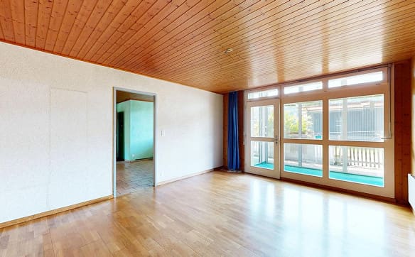 Immobilie in Kleinlützel - 5.5-Zimmer-Einfamilienhaus mit Garagen und Schopf mit viel Potenzial - Bild 6