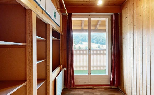 Immobilie in Kleinlützel - 5.5-Zimmer-Einfamilienhaus mit Garagen und Schopf mit viel Potenzial - Bild 7