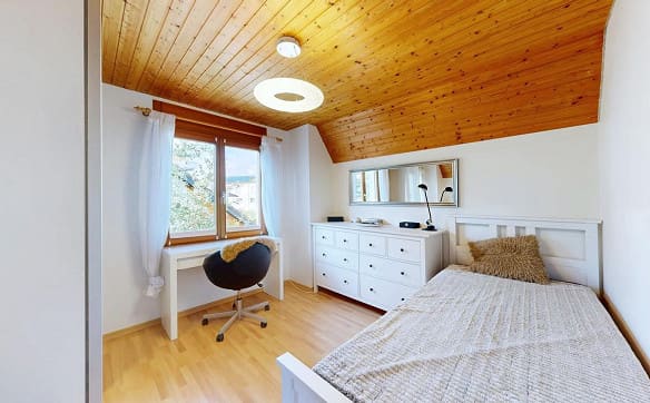 Immobilie in Breitenbach - Freistehendes 5.5-Zimmer-Einfamilienhaus mit Garage - Bild 12