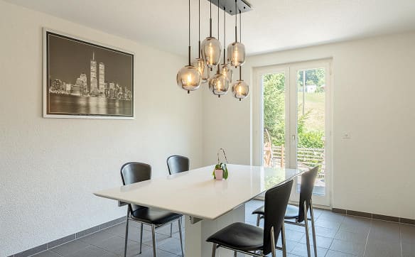 Immobilie in Guggisberg - Freistehendes Einfamilienhaus mit Pool und viel Umschwung - Bild 6