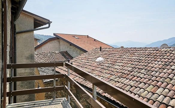 Immobilie in Sala Capriasca - 10-Zimmer-Dorfhaus mit Balkon, Innenhof und Traum-Aussicht   /  cas... - Bild 0