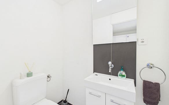 Immobilie in Zwingen - Attika- Maisonette- Terrasse mit Lift am Wald! - Bild 5