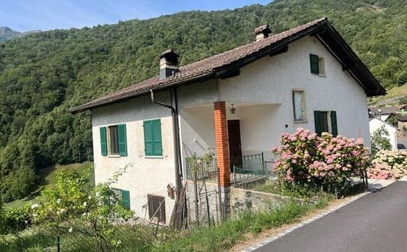 Immobilie in Marolta - Casa 7.5 locali con bel giardino  / Haus mit schönem Garten - Bild 23