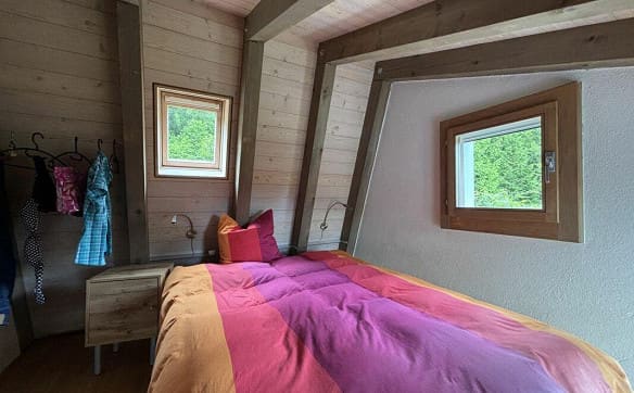 Immobilie in Orvin - Exklusives Ferienhaus mit grossem Umschwung an äusserst ruhiger Lage - Bild 12