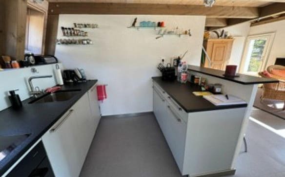 Immobilie in Orvin - Exklusives Ferienhaus mit grossem Umschwung an äusserst ruhiger Lage - Bild 8