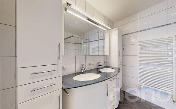 Immobilie in Ennetbürgen - Exklusive Terrassenwohnung mit Panorama-Seesicht - Bild 8
