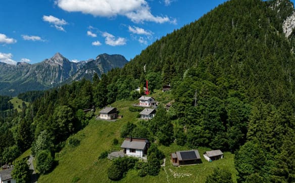 Immobilie in Näfels - Freistehendes Ferienhaus mit traumhaften Ausblick auf den Walensee ... - Bild 6