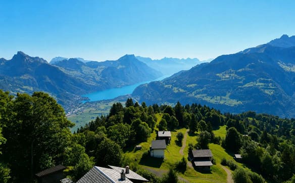 Immobilie in Näfels - Freistehendes Ferienhaus mit traumhaften Ausblick auf den Walensee ... - Bild 9