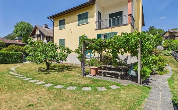 Immobilie in Ponte Capriasca - Casa bifamiliare da ristrutturare con grande giardino, grottino e pote - Bild 0