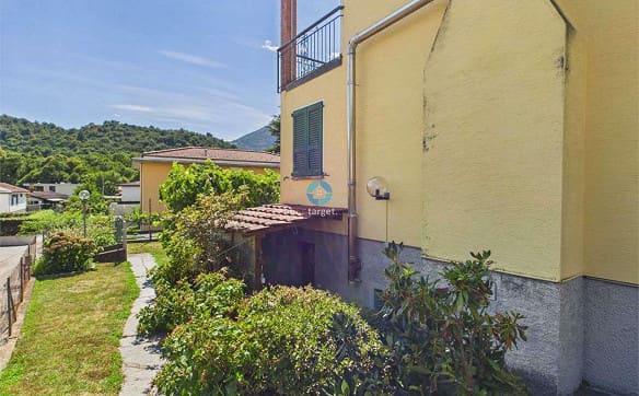 Immobilie in Ponte Capriasca - Casa bifamiliare da ristrutturare con grande giardino, grottino e pote - Bild 9