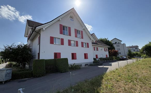 Immobilie in Tägerwilen - Zu verkaufen grosse 2 1/2 Zi.-Whg. mit Sitzplatz  - Bild 0