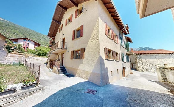 Immobilie in Erde - Appartement 2.5 pièces à Erde – Calme absolu et fort potentiel - Bild 8