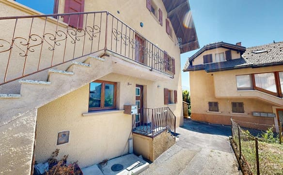 Immobilie in Erde - Appartement 2.5 pièces à Erde – Calme absolu et fort potentiel - Bild 9