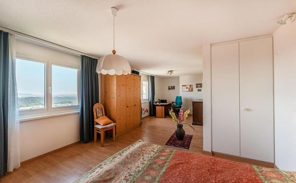 Immobilie in Stetten Sh - Grosszügige 4.5-Zimmer-Eigentumswohnung mit traumhafter Aussicht - Bild 5