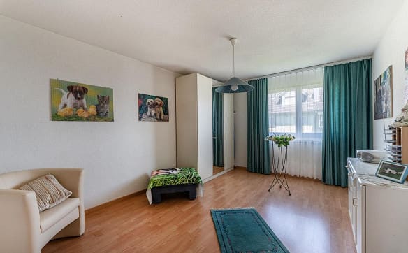 Immobilie in Stetten Sh - Grosszügige 4.5-Zimmer-Eigentumswohnung mit traumhafter Aussicht - Bild 6