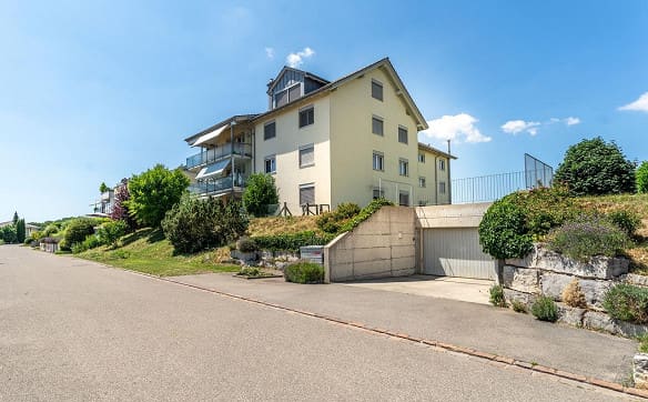 Immobilie in Stetten Sh - Grosszügige 4.5-Zimmer-Eigentumswohnung mit traumhafter Aussicht - Bild 9