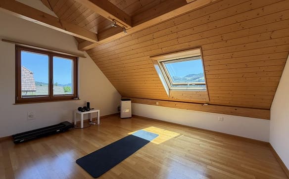 Immobilie in Liesberg Dorf - 7.5 Zimmer-EFH mit traumhafter Aussicht und schönem Garten - Bild 6