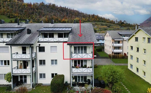 Immobilie in Niederurnen - 4.5-Zimmerwohnung mit Tiefgaragenplatz und Balkon an ruhiger Lage i... - Bild 0