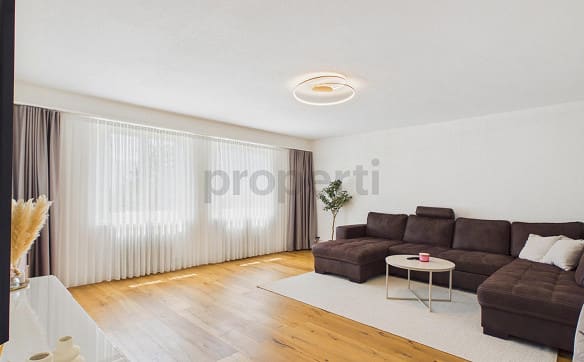 Immobilie in Zizers - Familienfreundliches Zuhause, stilvoll saniert - Bild 1