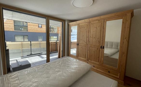 Immobilie in Saas-fee - Alphubel Peak dem Himmel so nah. Neubau 2025. Mit Süd-und Ostbalkon. - Bild 4